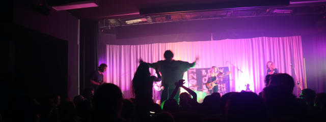 Photo 2 of 3