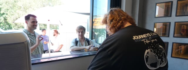 Photo 2 of 3