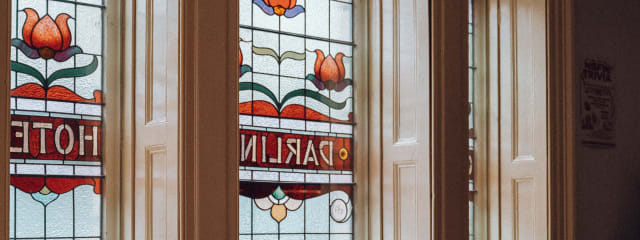 Photo 2 of 6