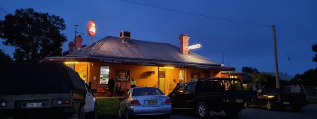 Photo 2 of 6