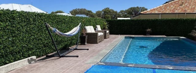 Photo 2 of 6