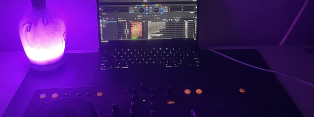 Photo 2 of 3