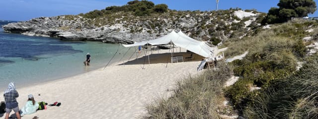 Photo 3 of 6