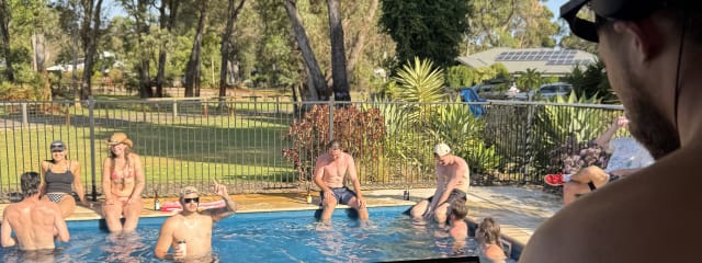 Photo 3 of 5