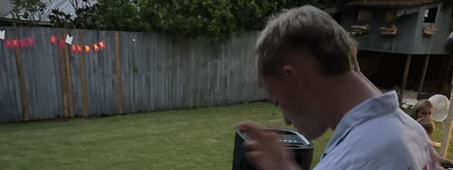Photo 3 of 6