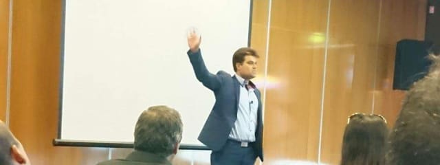 Photo 3 of 6