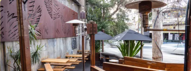 Photo 3 of 6