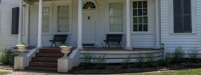 Photo 5 of 6