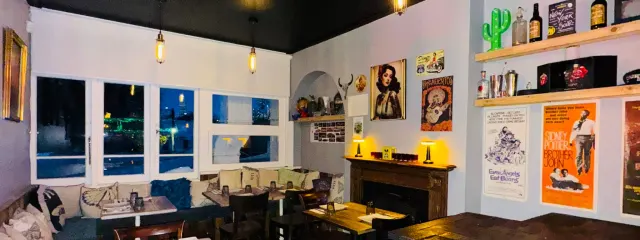 Photo 4 of 6