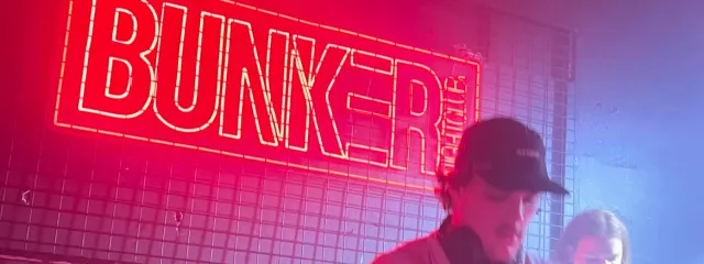 Photo 2 of 6