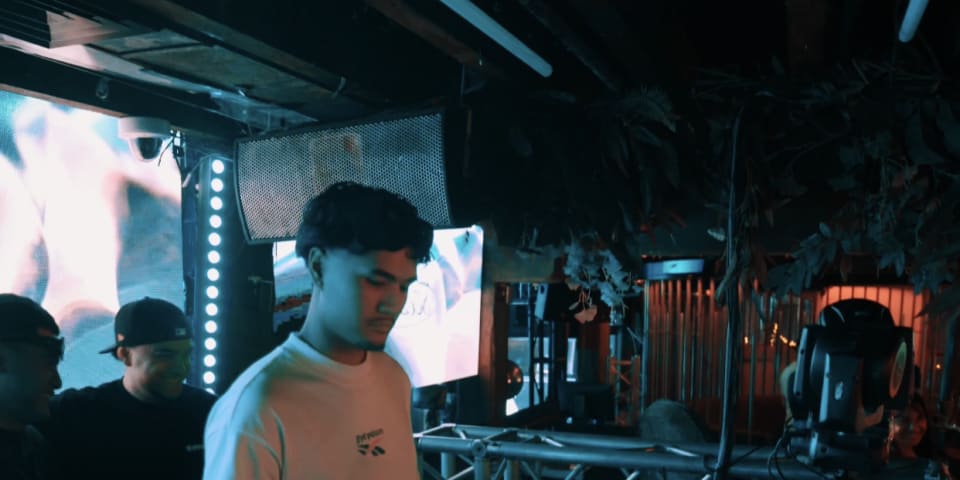 Photo 1 of 1