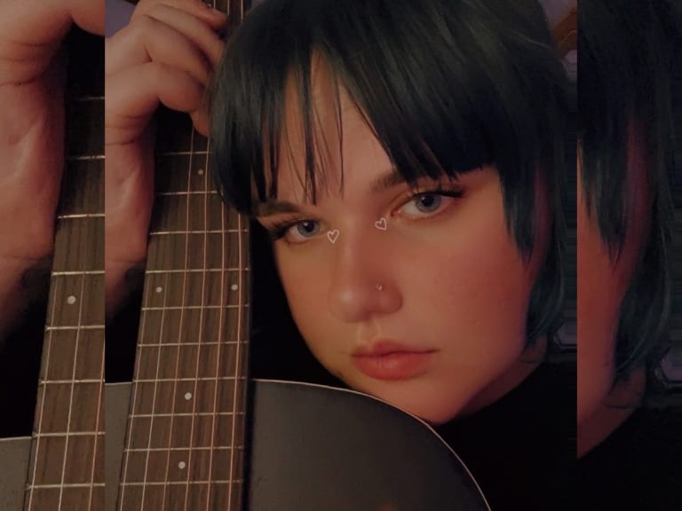 Photo 1 of 4