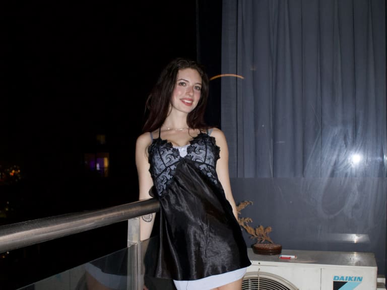 Photo 1 of 3