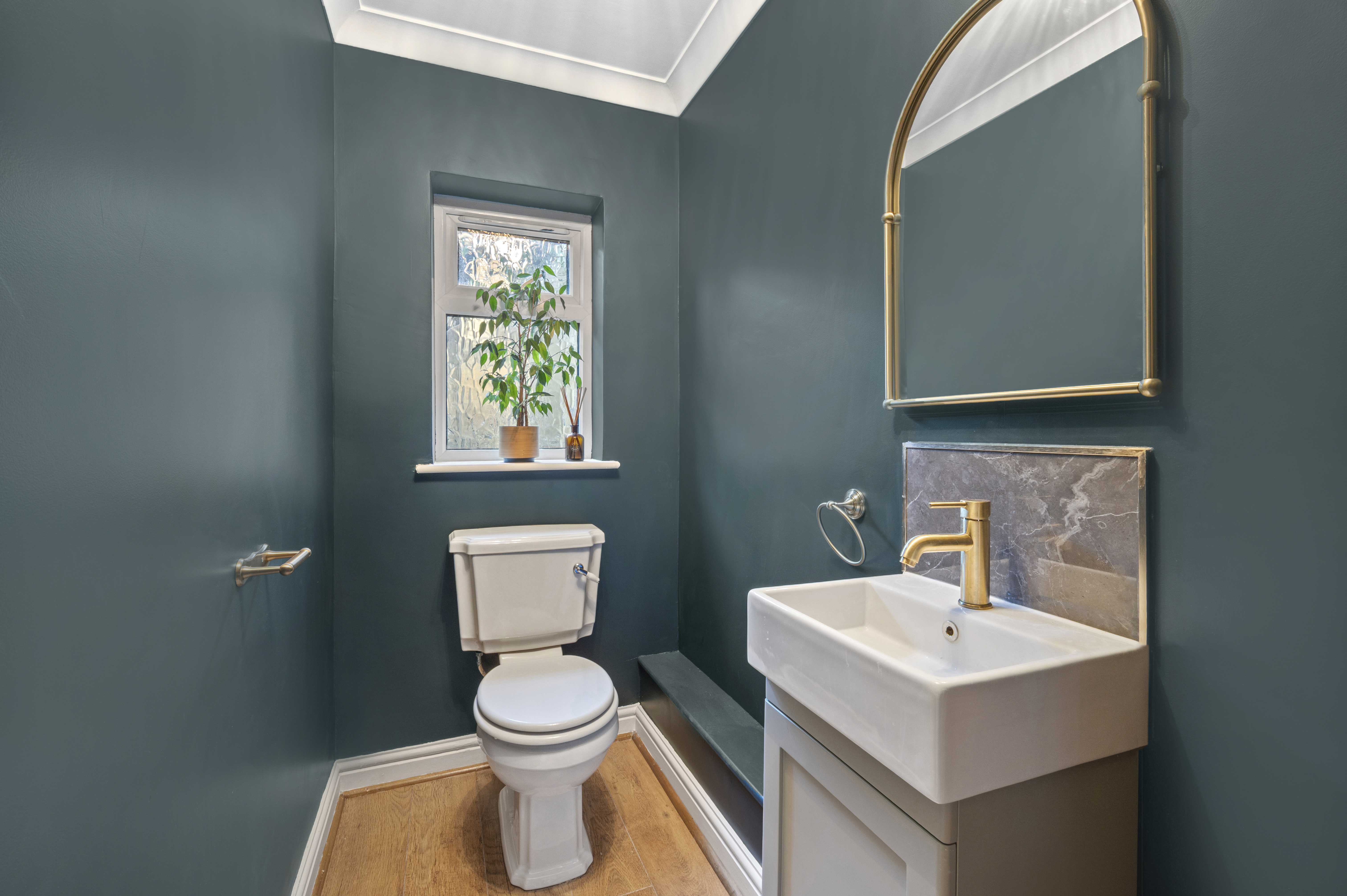 Kingston Multi-Bathroom Renovation, photo 4