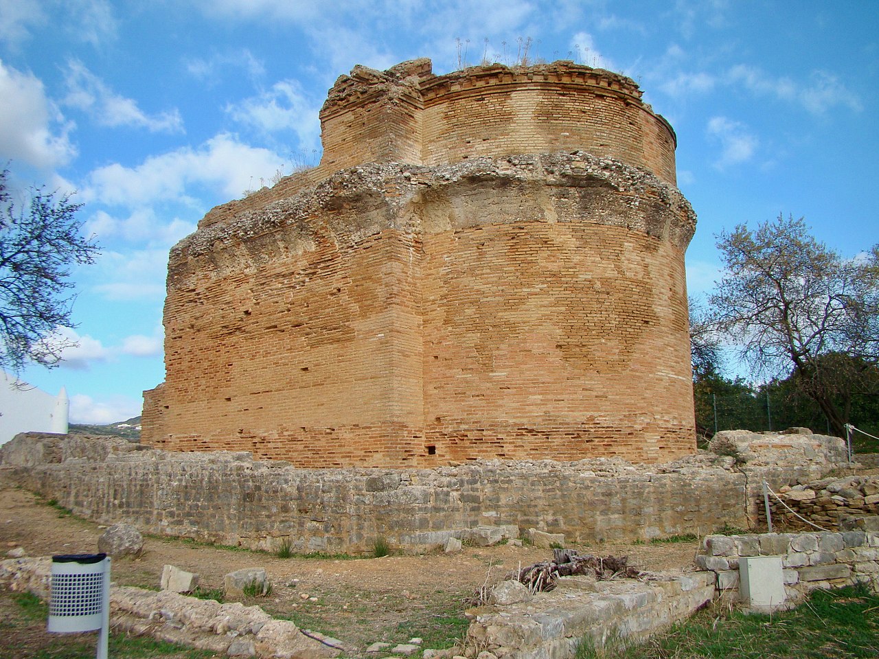 Roman Ruins - Estoi Wikipedia-user: Bextrel