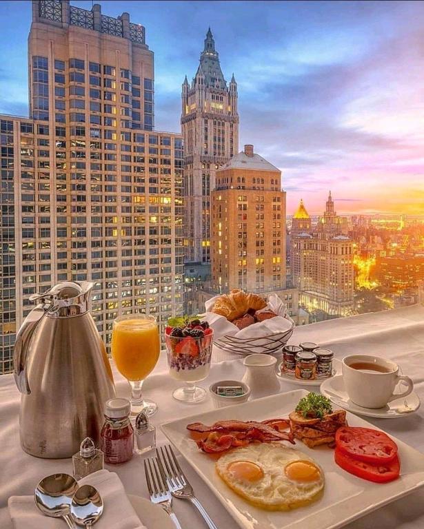 Millennium_Hilton_31's photo