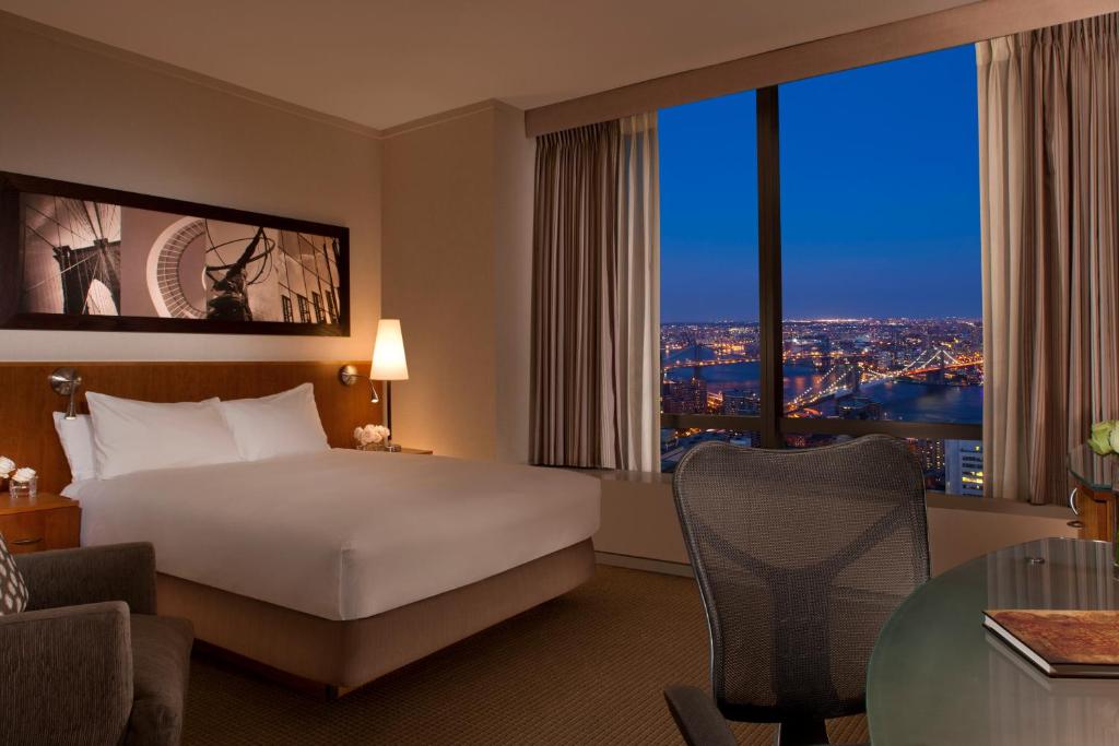 Millennium_Hilton_8's photo