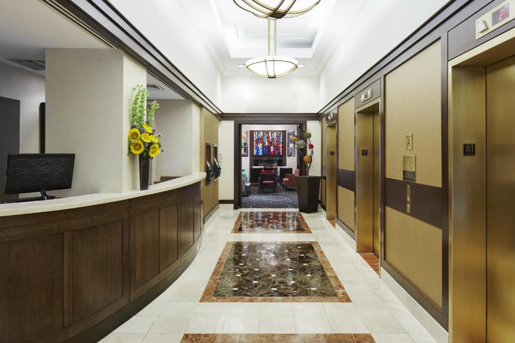 Radisson_Hotel_44's photo