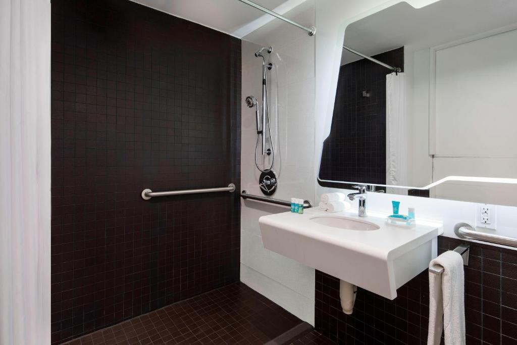 Washington_Hotel_1