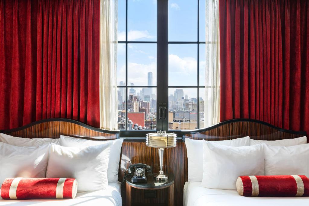 Walker_Hotel_3