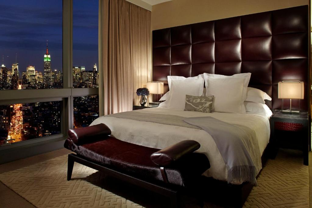 The_Dominick_Hotel_11's photo