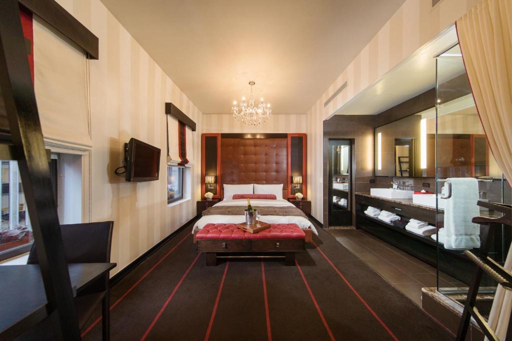 Sanctuary_Hotel_20's photo