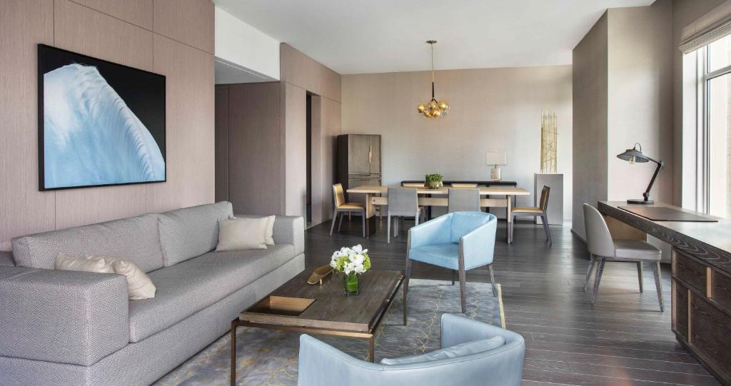 Four_Seasons_Hotel_14's photo