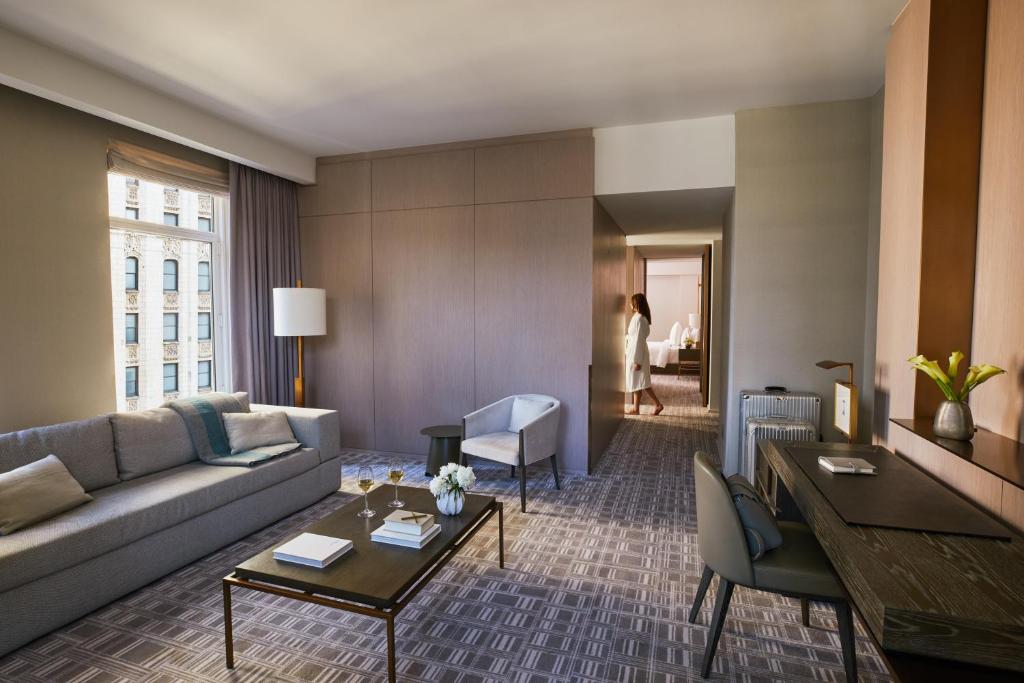 Four_Seasons_Hotel_17's photo