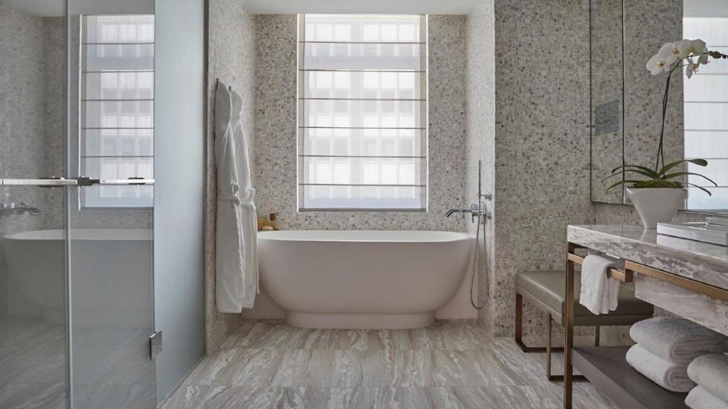 Four_Seasons_Hotel_45's photo