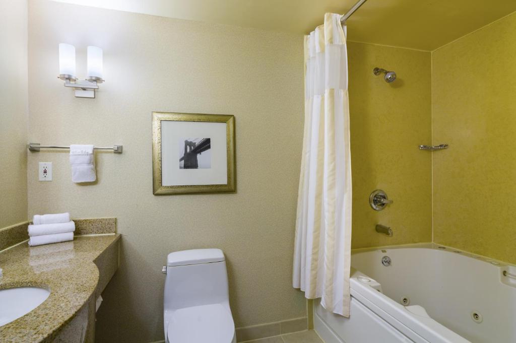 Hilton_Garden_37's photo