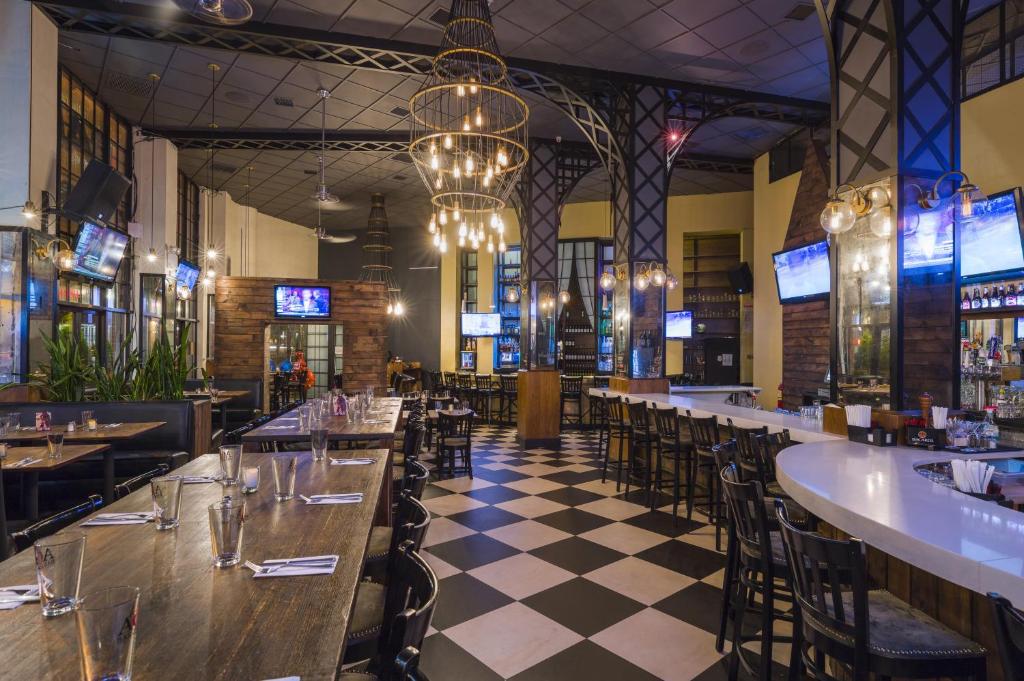 Hilton_Garden_44's photo