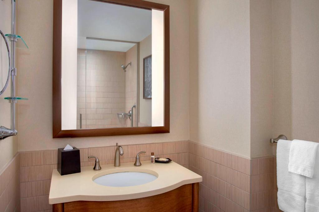 Sheraton_Tribeca_37's photo