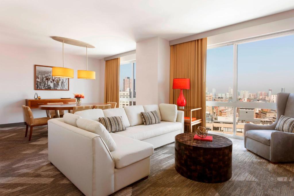 Sheraton_Tribeca_44's photo