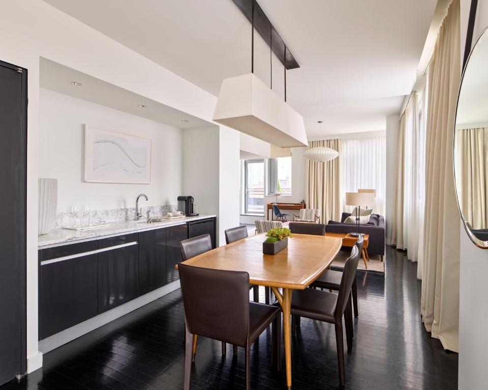 Smyth_Tribeca_23's photo