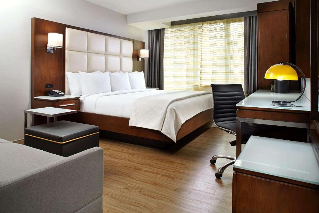 Cambria_Hotel_4's photo