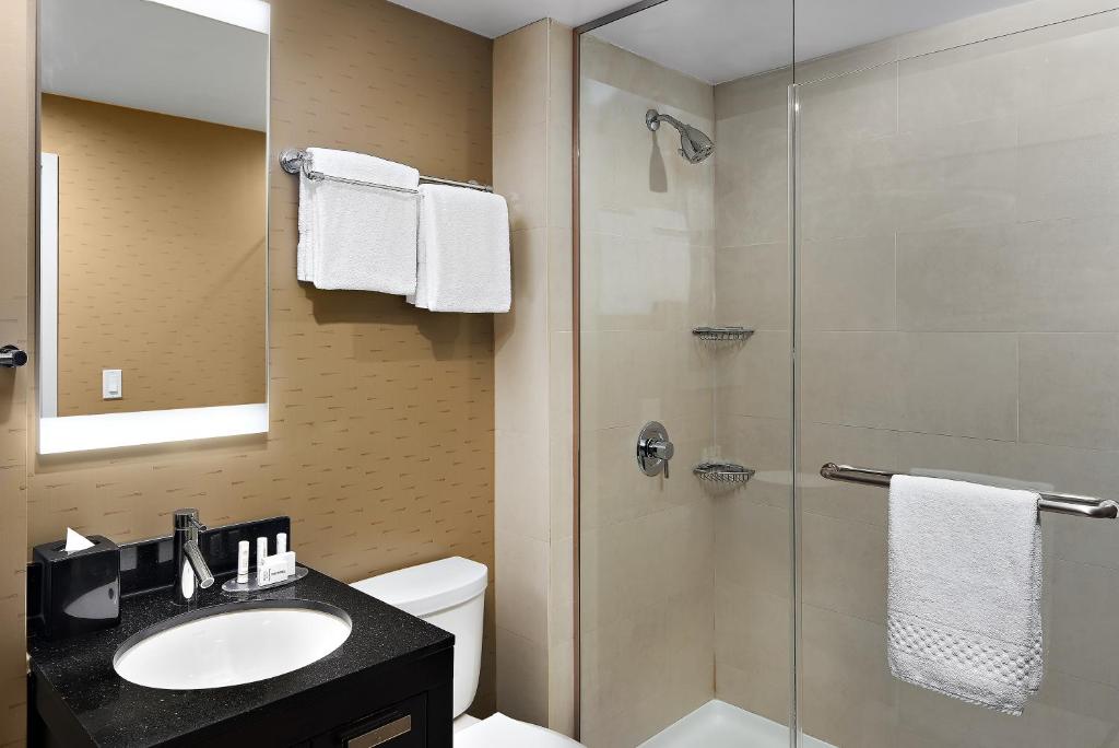 Fairfield_Inn_Suites_3