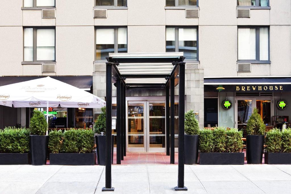 Four_Points_Sheraton_1