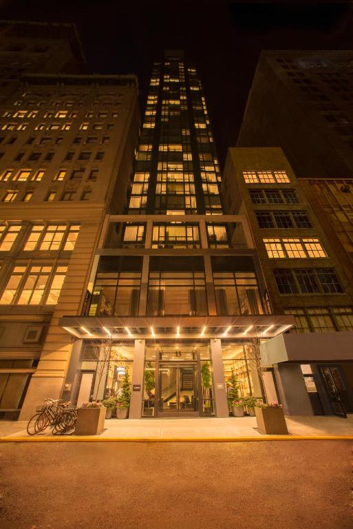 Arlo_nomad_hotel_31's photo