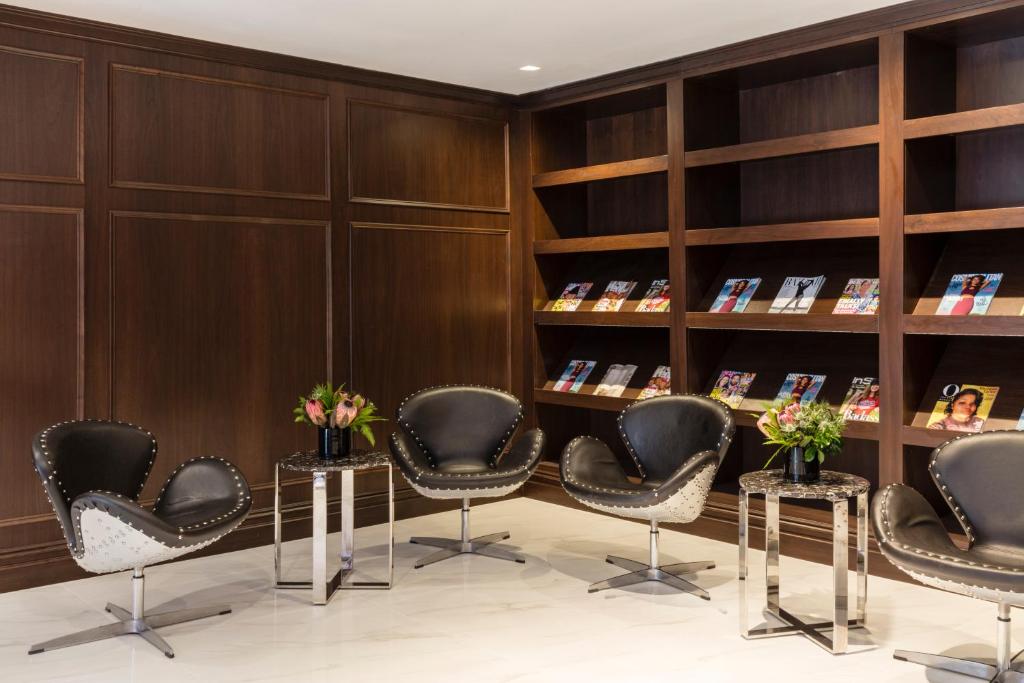 broadway_plaza_hotel_30's photo