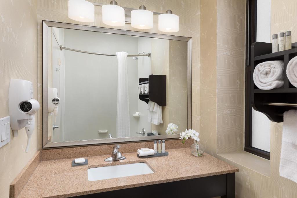 hotel_at_fifth_avenue_25's photo