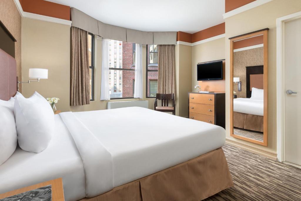 hotel_at_fifth_avenue_28's photo