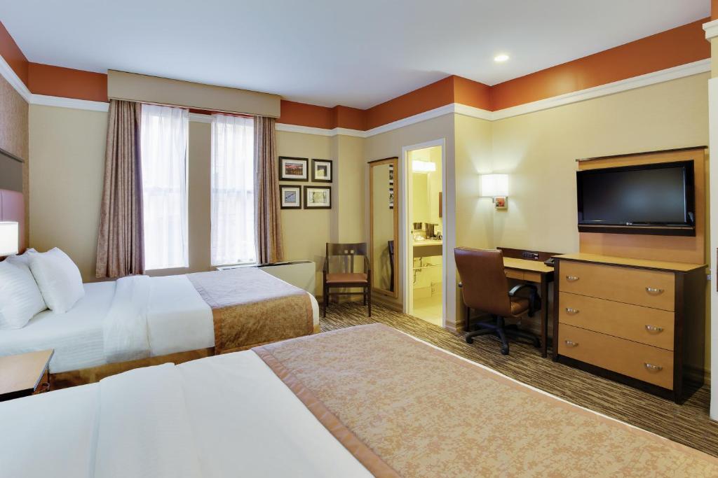 hotel_at_fifth_avenue_37's photo