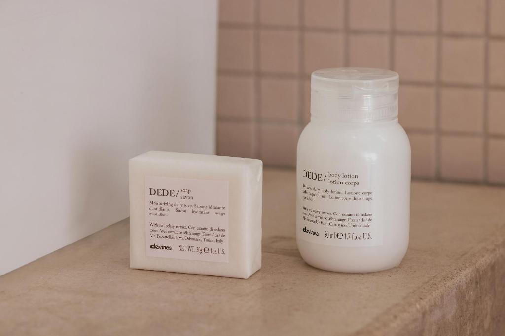 sonder_chambers_31's photo