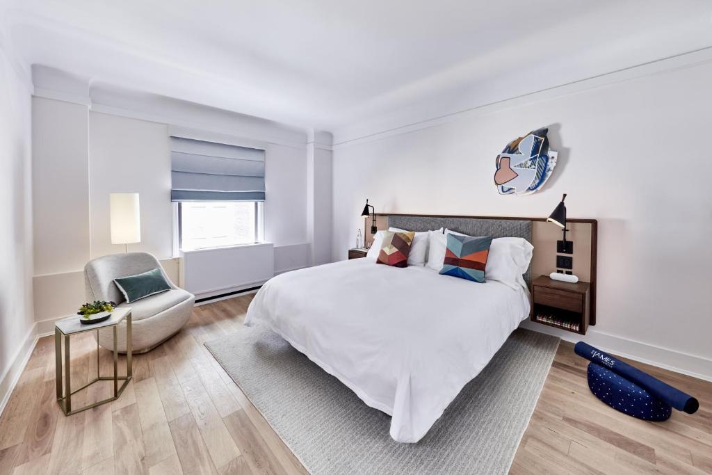 the_james_11's photo