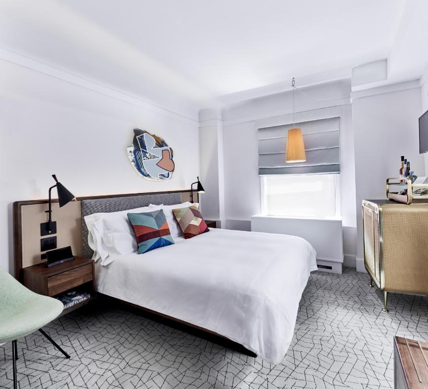 the_james_12's photo