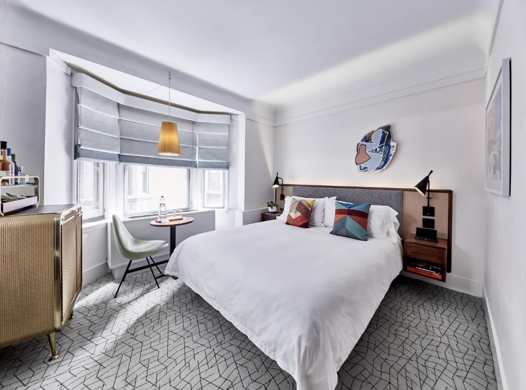 the_james_13's photo