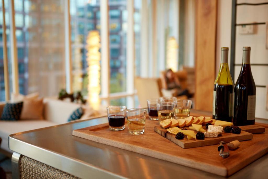 the_james_17's photo