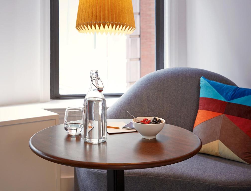 the_james_19's photo