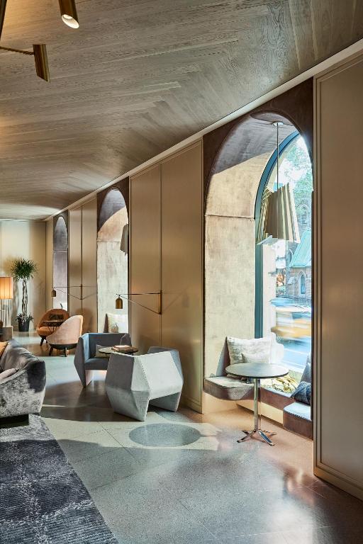 the_james_21's photo