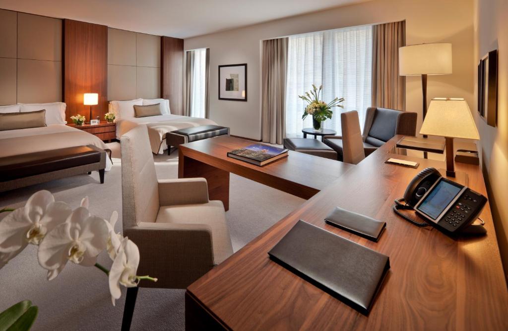 the_langham_13's photo